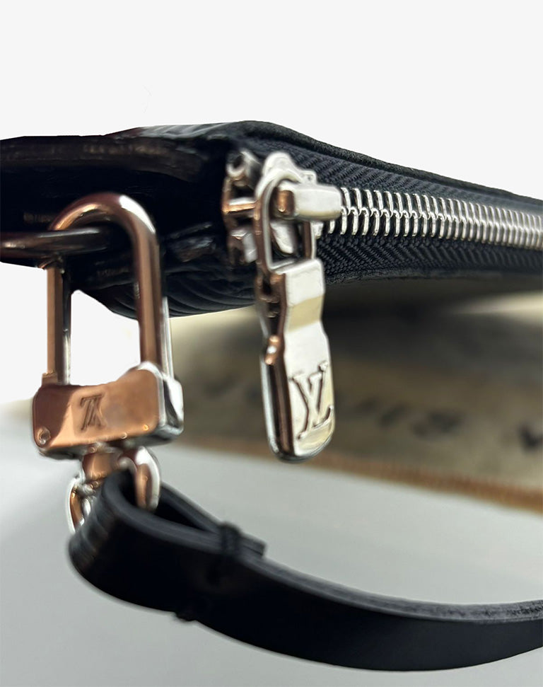 Pochette Borsetta Louis Vuitton Epi nera