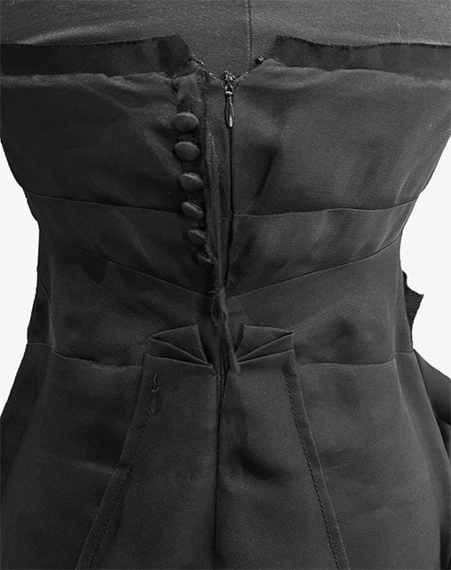 Abito Donna Prada Nero Taglia 42 con Volant in Seta Made in Italy anni 2000