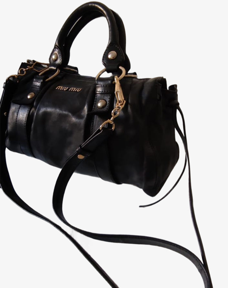 Borsa Miu Miu in pelle nera con tracolla e doppio manico Made in Italy anni 2010