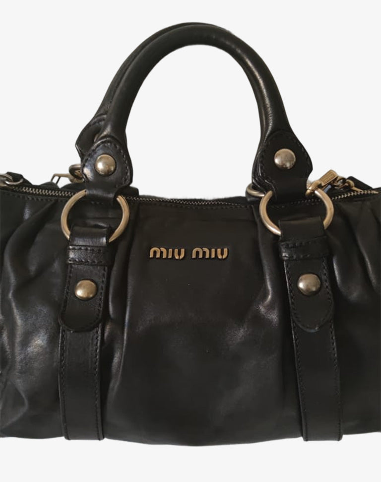 Borsa Miu Miu in pelle nera con tracolla e doppio manico Made in Italy anni 2010