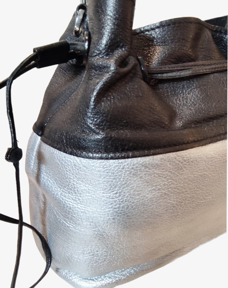 Miu Miu Borsa a Mano e Tracolla in Pelle Madras cromo e nero Collezione 2016