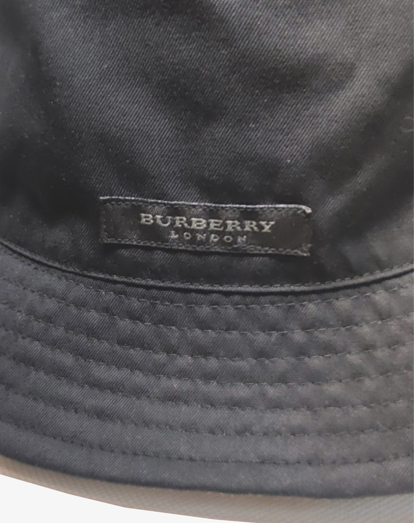 Burberry London Bucket Hat Reversibile Nova Check Pescatore anni 2000