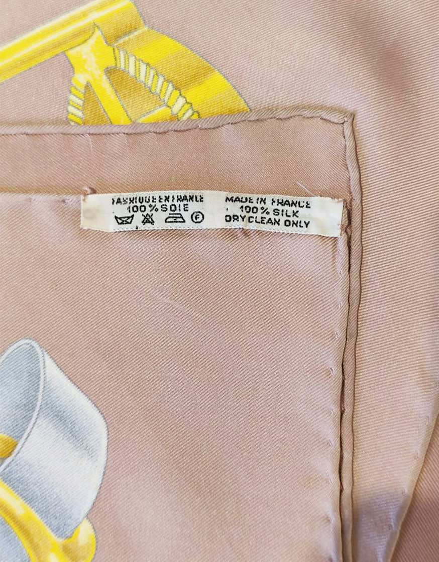 Hermès Carré 90 “Grand Manège” Henri d’Origny  Design 1990