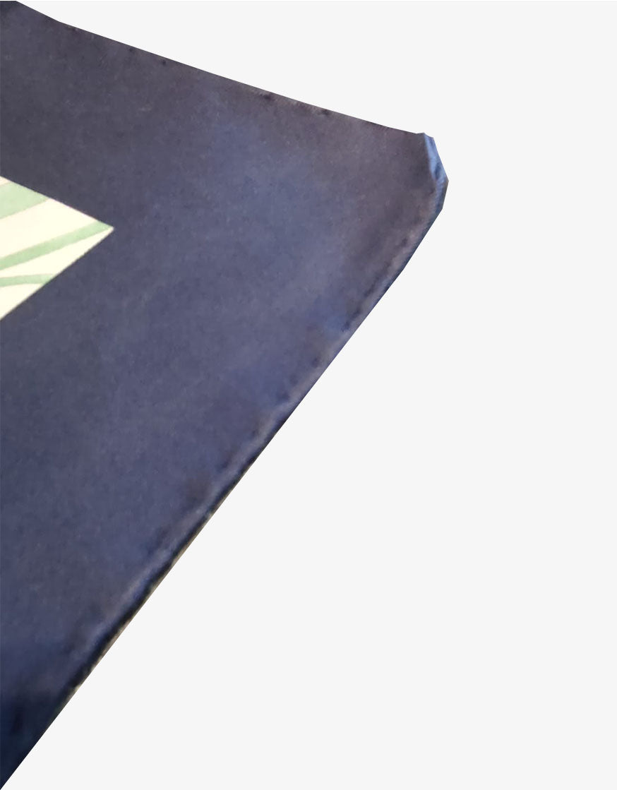 Carrè Salvatore Ferragamo Foulard Vintage in Seta Fiori e Farfalle Anni ’90