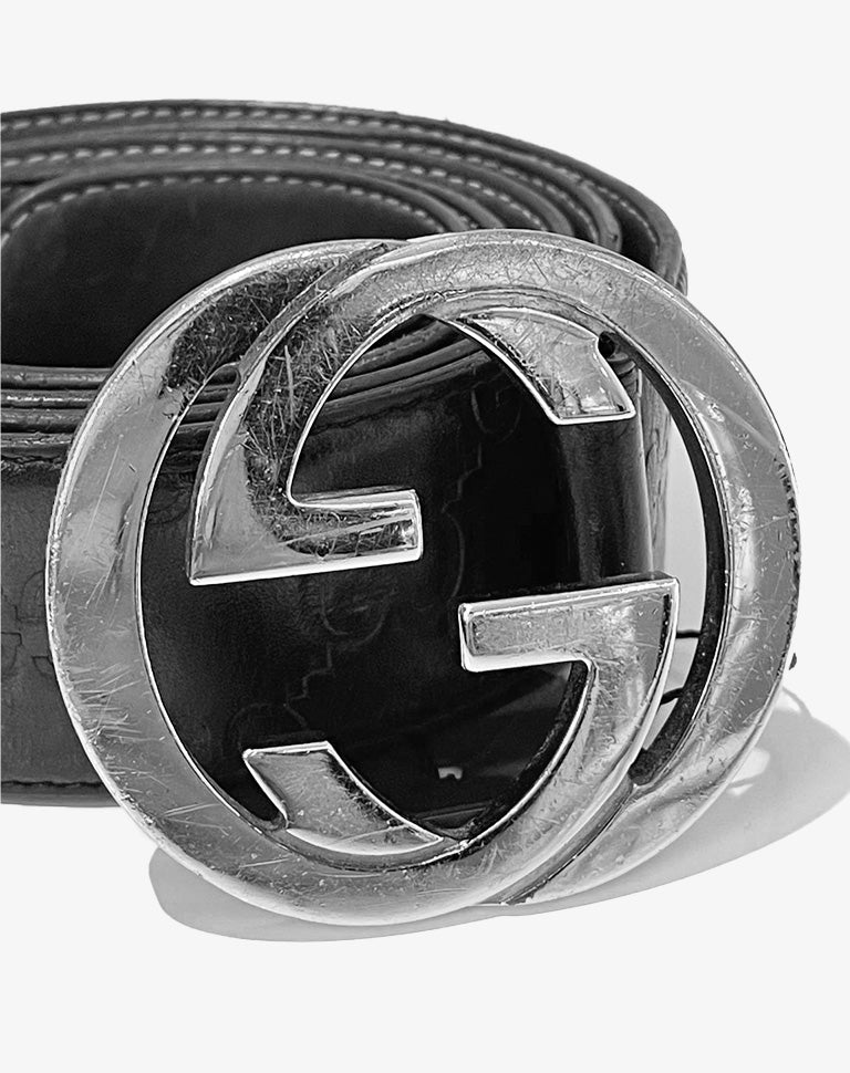 Cintura GG Interlocking Gucci pelle nera embossata Made in Italy anni 2000