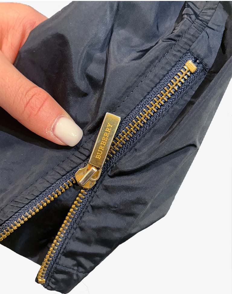 Giacca donna  impermeabile Jacket Burberry London leggero navy con catenella logo