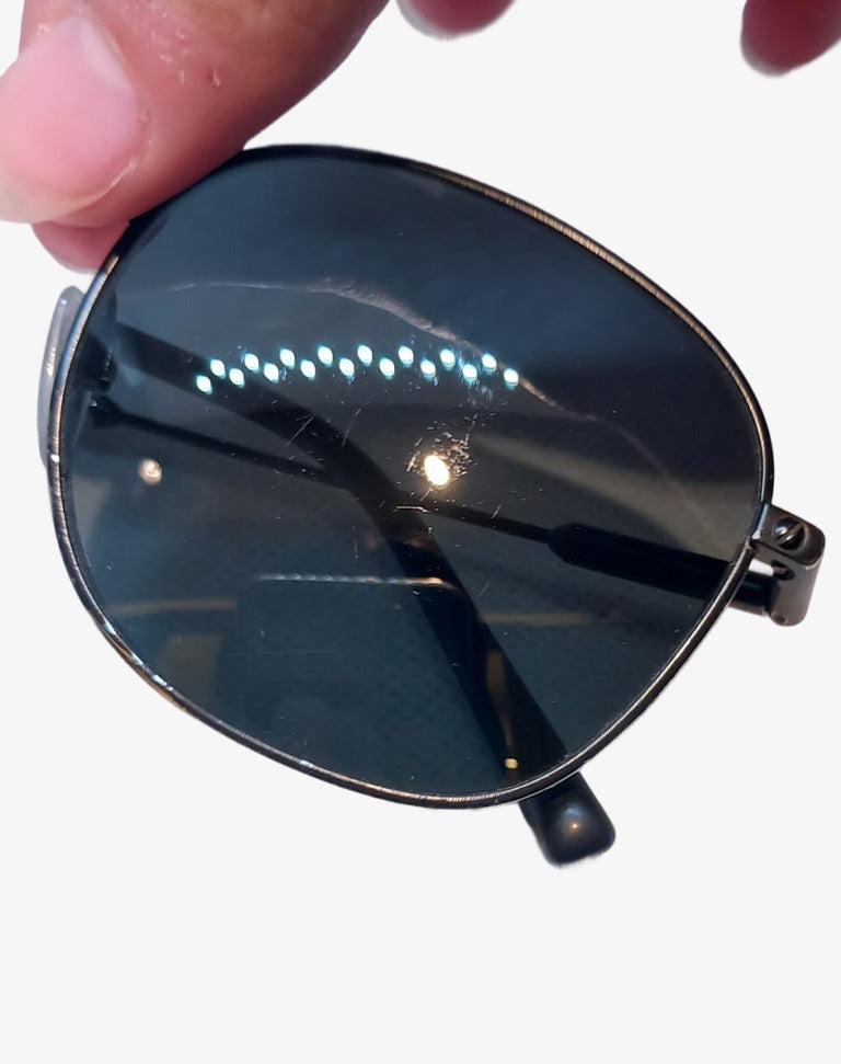 Occhiali da sole Bulgari in metallo scuro