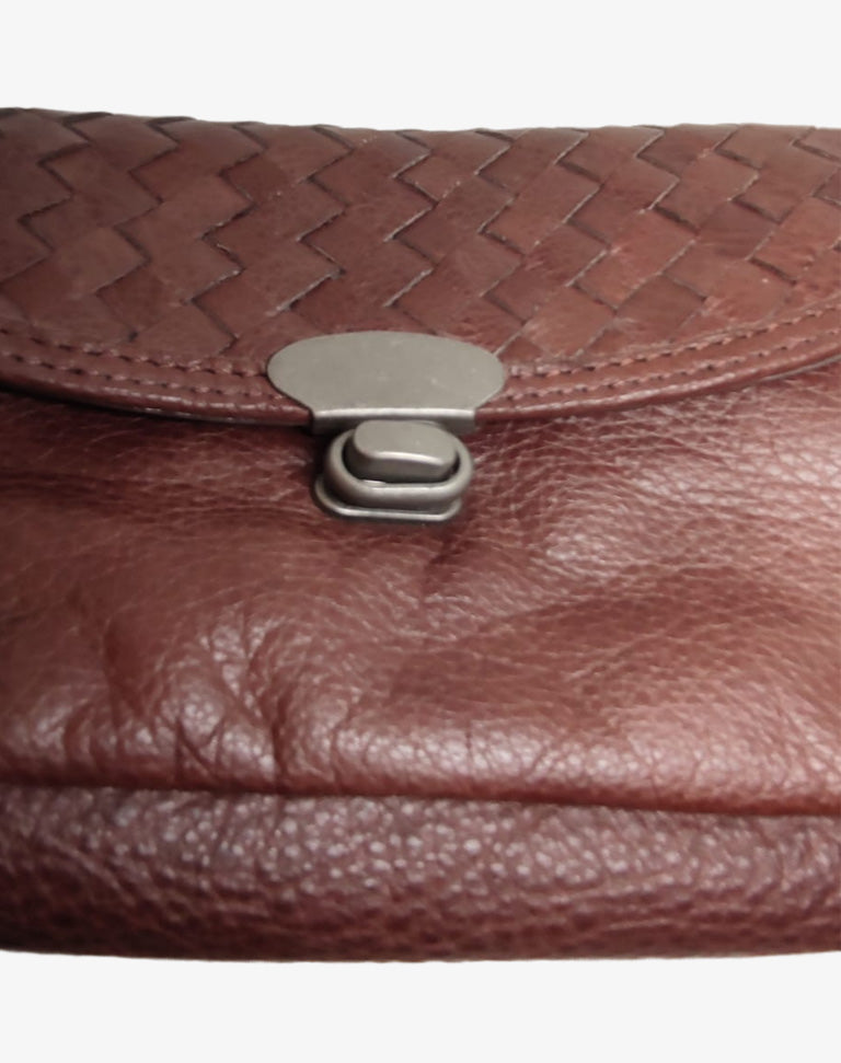 Liebeskind Berlin "Valentina" Pochette in Pelle con Patta Intrecciata