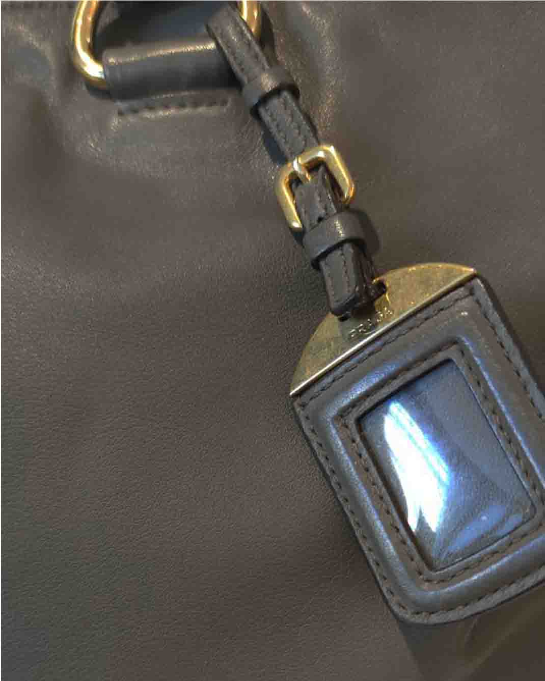 Prada Borsa Shopping Large in pelle Soft Calf Tote PE 2012