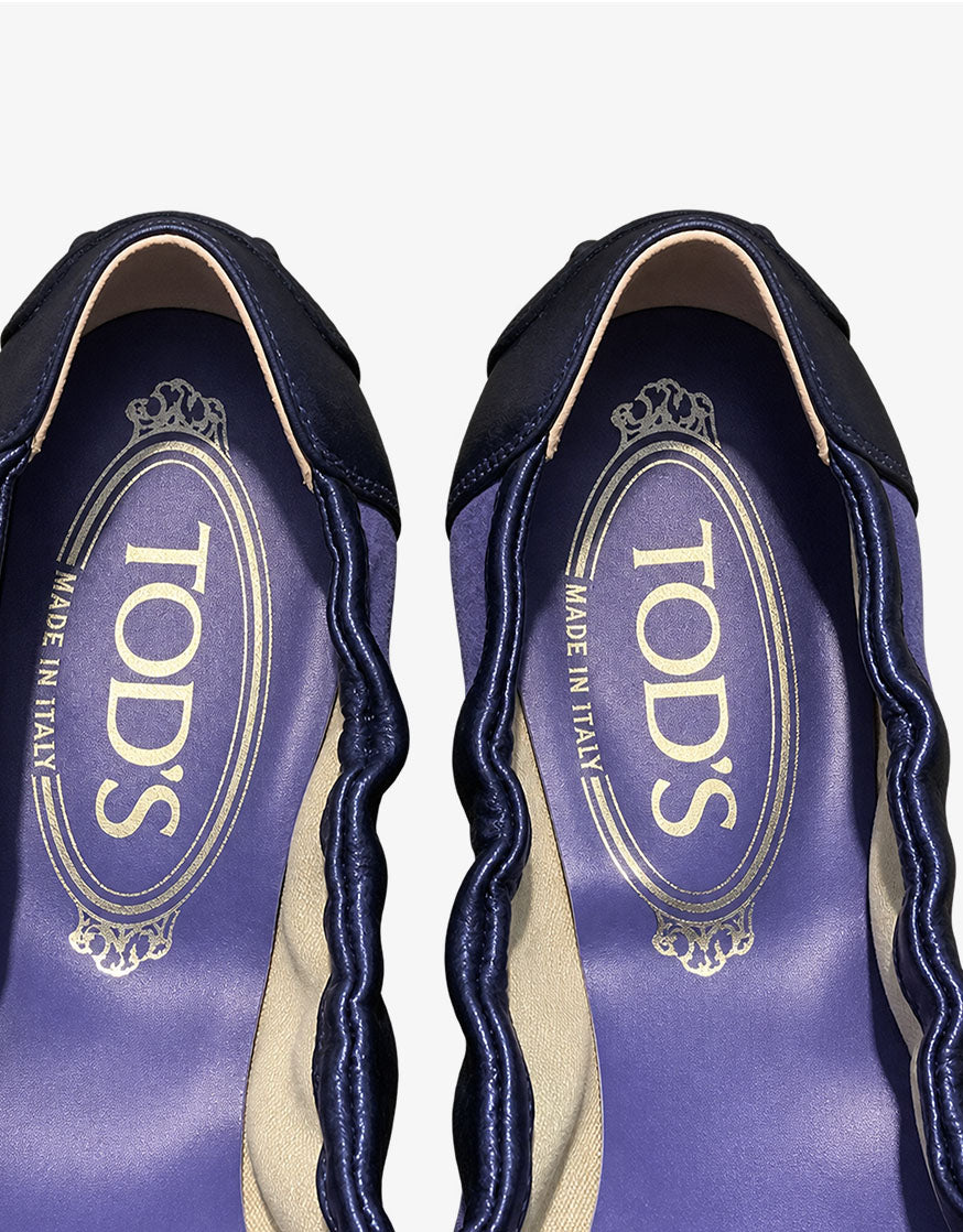 Tod’s Dee Laccetto Mocassino Ballerina Gommino in Camoscio Viola